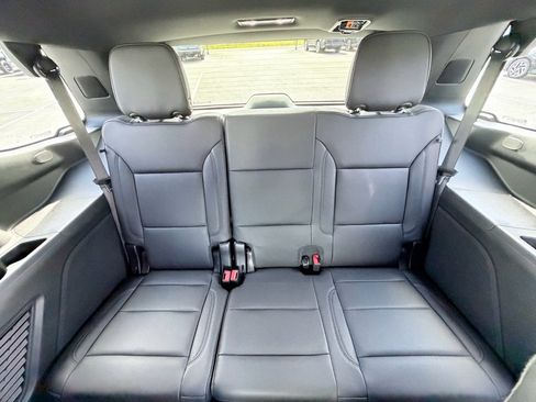 Used 2026 Chevrolet Tahoe LT w/ Comfort Package RWD image 30