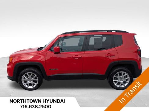Used 2021 Jeep Renegade Latitude w/ Sun & Sound Group AWD/4WD image 3
