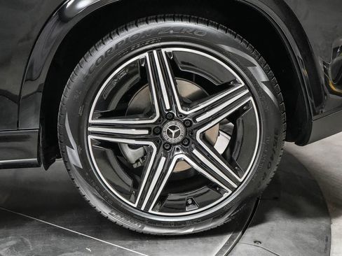 Certified 2025 Mercedes-Benz GLE 450 4MATIC image 10