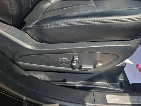 Used 2018 Lincoln MKX Reserve w/ Lincoln MKX Climate Package AWD/4WD image 22