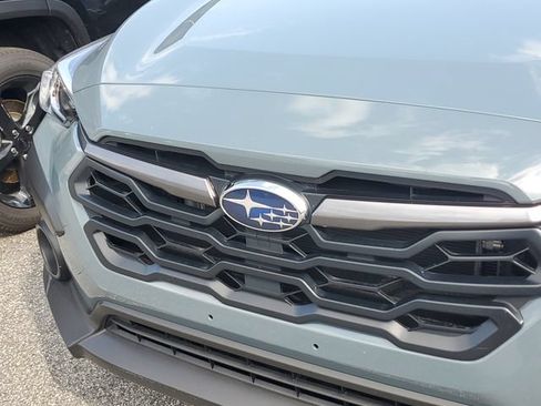 Used 2024 Subaru Crosstrek 2.0i Premium AWD/4WD image 5