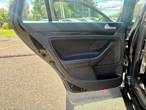 Used 2014 Volkswagen Jetta TDI FWD image 12