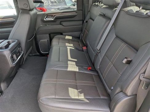 Certified 2024 Chevrolet Silverado 3500 High Country w/ High Country Premium Package image 27