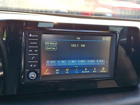 Used 2025 Nissan Kicks S AWD/4WD image 16