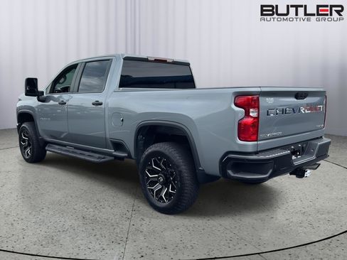 Used 2025 Chevrolet Silverado 2500 Custom w/ Custom Value Package AWD/4WD image 3