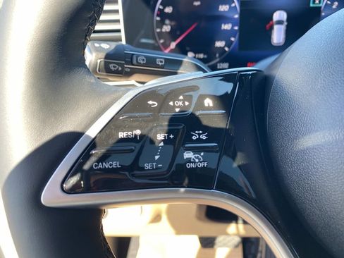 New 2026 Mercedes-Benz GLE 580 4MATIC image 17