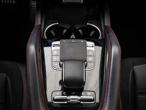 Used 2021 Mercedes-Benz GLE 53 AMG 4MATIC image 40