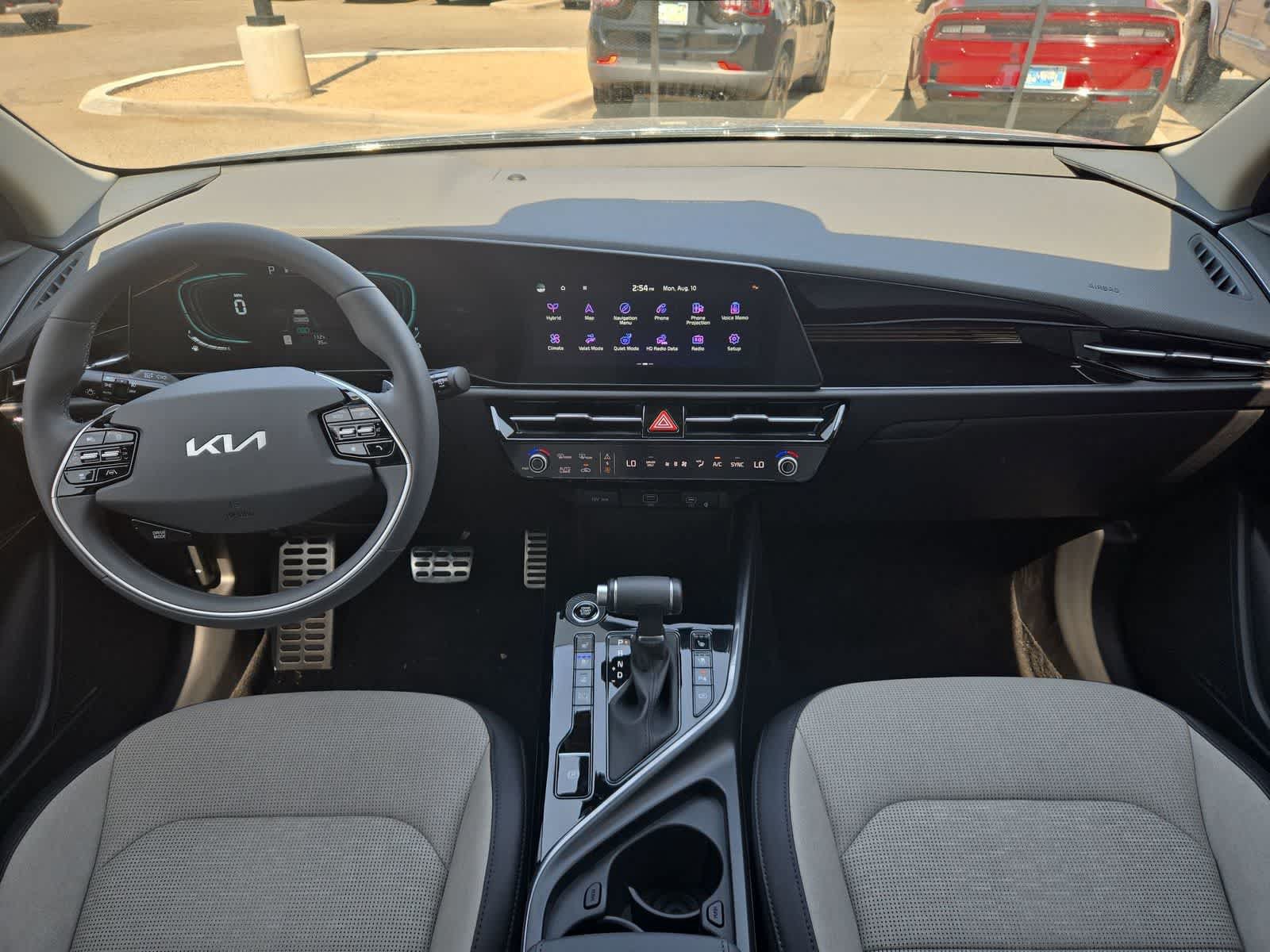 New 2026 Kia Niro SX Touring FWD image 16