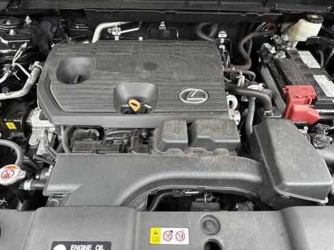 Used 2024 Lexus NX 250 FWD w/ Towing Package (2000 Lbs) image 34