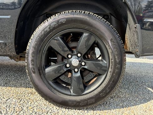 Used 2014 RAM 1500 Express w/ Black Ram 1500 Express Group image 2