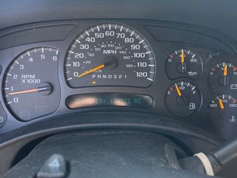 Used 2006 Chevrolet Silverado 2500 W/T RWD image 14