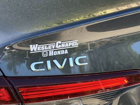 Used 2025 Honda Civic Sport image 11