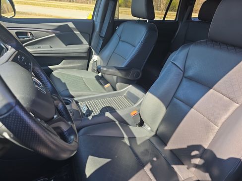 Used 2020 Honda Passport EX-L image 16