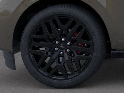 New 2026 Ford Expedition Platinum w/ Stealth Performance Package image 19