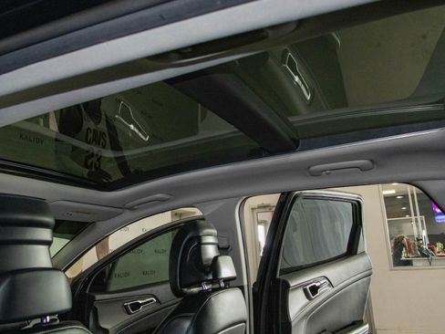 Used 2023 Kia Sportage SX image 14