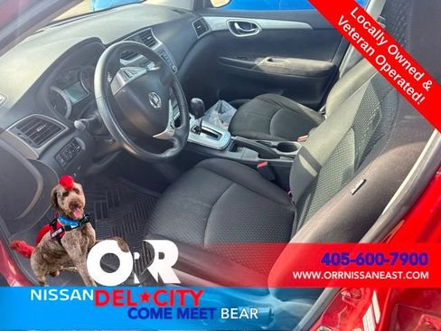 Used 2014 Nissan Sentra SR w/ SR Driver Package FWD image 3