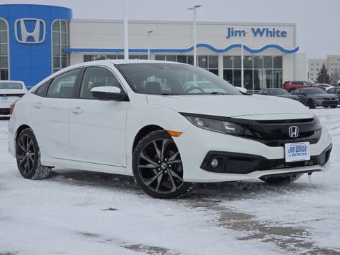 Certified 2019 Honda Civic Sport image 2