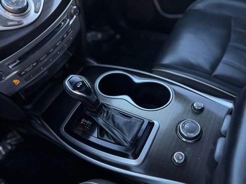 Used 2019 INFINITI QX60 Luxe w/ Essential Package image 18