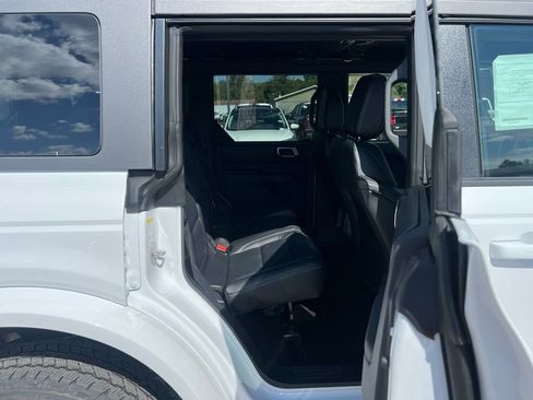 New 2025 Ford Bronco Outer Banks image 19