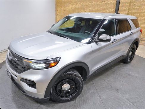 Used 2020 Ford Explorer 4WD Police Interceptor w/ Interior Upgrade Package image 2