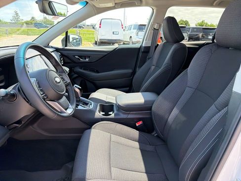 Used 2022 Subaru Outback Premium AWD/4WD image 17