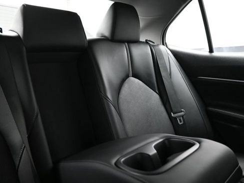 Used 2023 Toyota Camry XSE FWD image 19