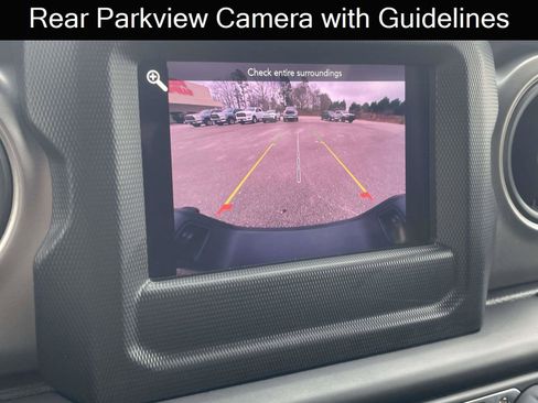 Used 2023 Jeep Gladiator Sport AWD/4WD image 10