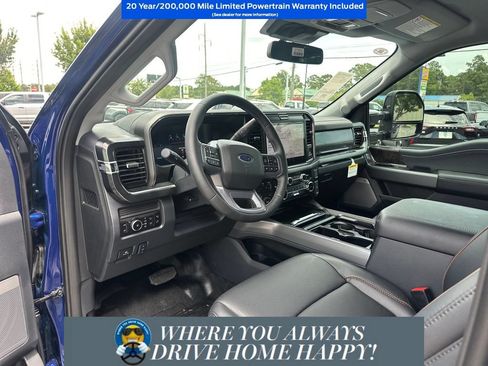 New 2026 Ford F250 Lariat w/ Black Appearance Package AWD/4WD image 9