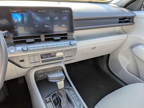 Used 2024 Hyundai Kona SEL image 22