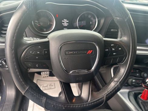 Used 2018 Dodge Challenger R/T image 14
