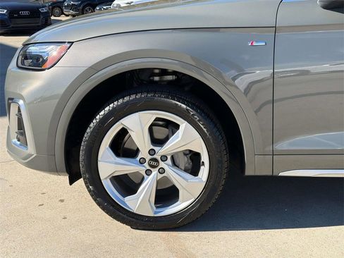 Used 2025 Audi Q5 2.0T Premium Plus image 5