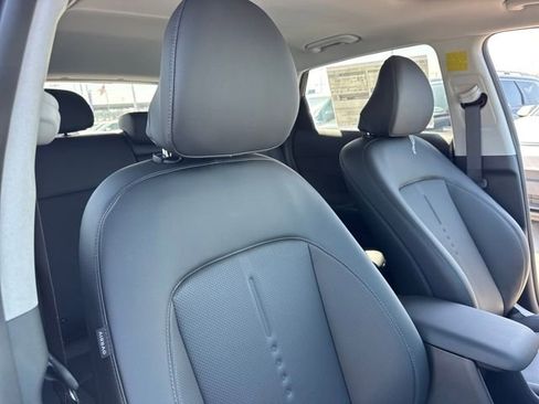 New 2026 Hyundai Kona Limited FWD image 25