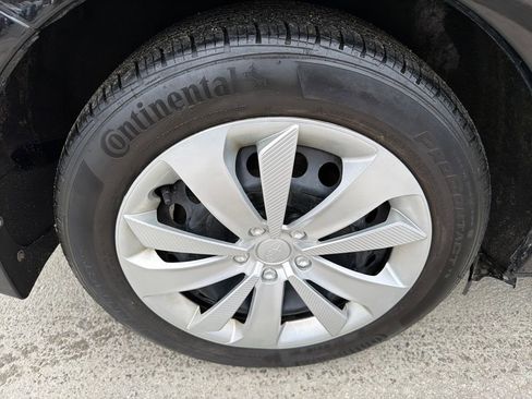 Certified 2022 Subaru Impreza 2.0i image 16