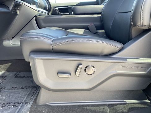 New 2026 Ford Expedition Platinum w/ Stealth Appearance Package image 19