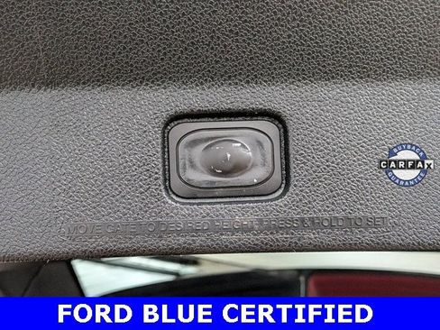 Certified 2018 Ford Explorer XLT w/ Equipment Group 202A image 21