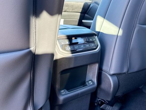 Used 2026 Lexus TX 350 AWD w/ Technology Package image 39