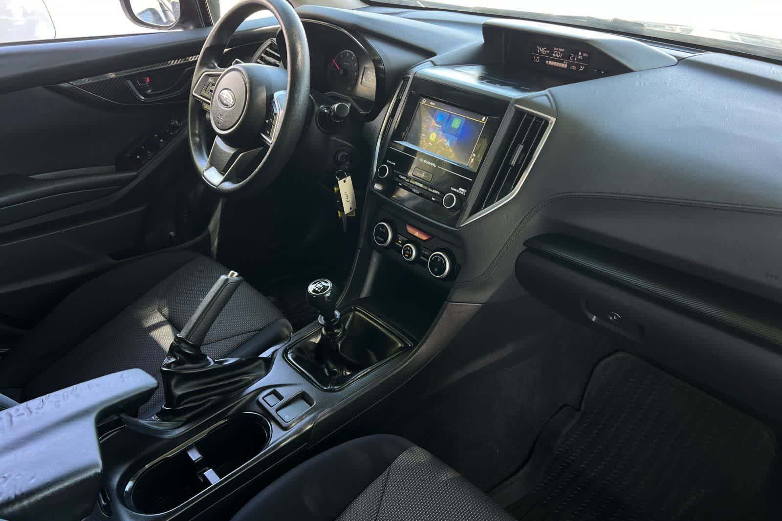 Used 2020 Subaru Crosstrek 2.0i AWD/4WD image 18