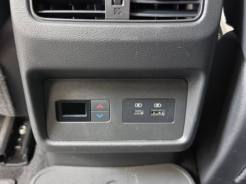 Used 2021 Nissan Rogue SL AWD/4WD image 24