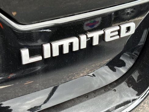 New 2025 Jeep Grand Cherokee Limited image 6