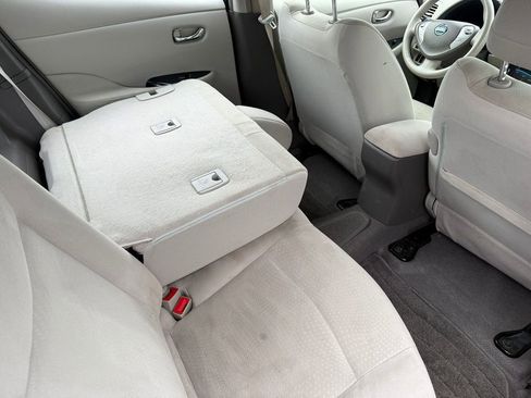 Used 2012 Nissan Leaf SL image 20