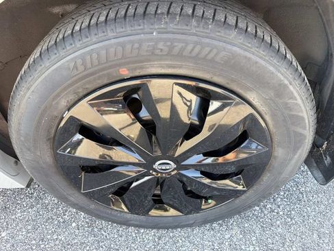 Used 2023 Nissan Leaf S FWD image 28
