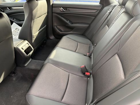 Used 2022 Honda Accord Sport image 22