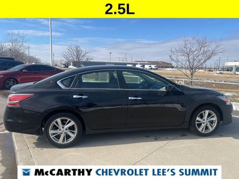 Used 2014 Nissan Altima 2.5 SV image 15