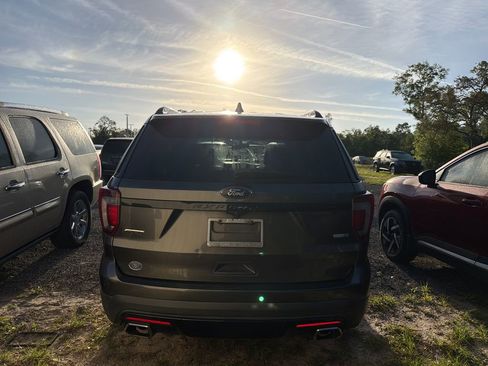 Used 2017 Ford Explorer Sport w/ Equipment Group 401A image 8