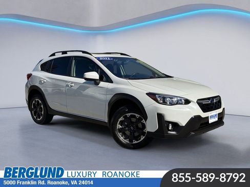 Used 2021 Subaru Crosstrek 2.0i Premium w/ Moonroof Package image 1