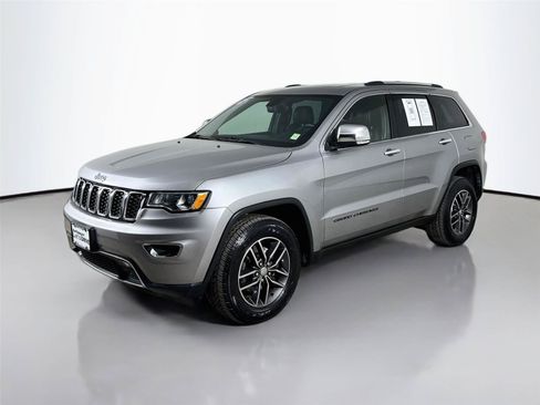 Used 2017 Jeep Grand Cherokee Limited w/ Trailer Tow Group IV AWD/4WD image 5