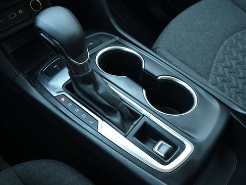 Used 2024 Chevrolet Equinox LT image 22