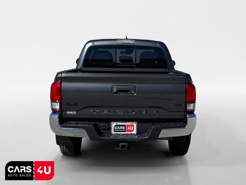 Used 2019 Toyota Tacoma SR5 image 6