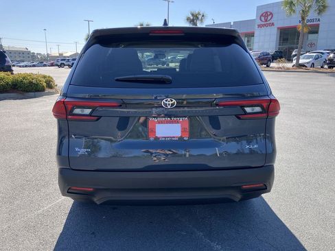 New 2026 Toyota Grand Highlander XLE image 4