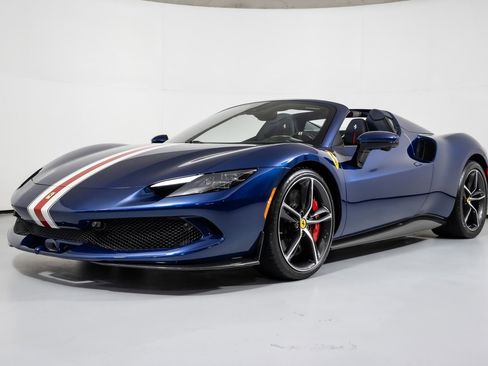 Used 2024 Ferrari 296 GTS image 25